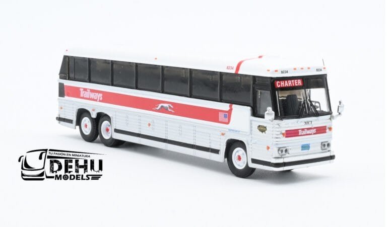 Motor Coach Industries MCI MC-9 Crusader II Intercity Coach Trailways (7)