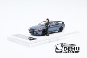 Auto a Escala 1/64 Nissan Skyline GTR R32 Con Figura Gris TM644103-1 Timemicro