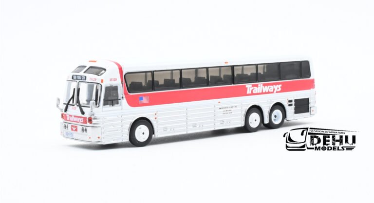 Eagle Model 10 Motorcoach 1984 Trailways (8)