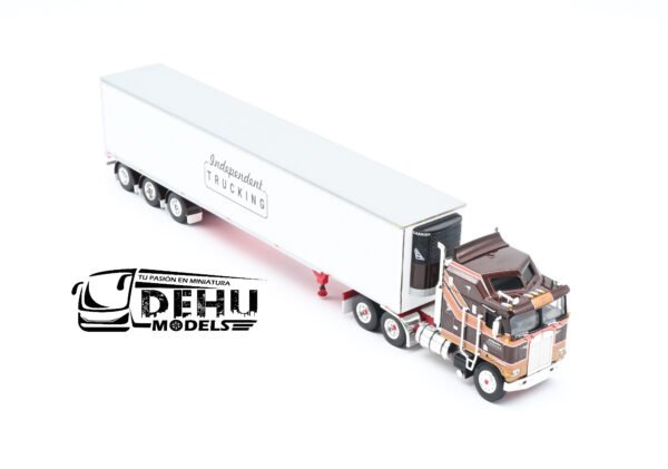 Tráiler a Escala 1/64 Kenworth K100 Con Remolque Refrigerado Carrier Utility de 3 ejes Independent Trucking 60-1353 DCP By First Gear - Imagen 2