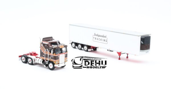 Tráiler a Escala 1/64 Kenworth K100 Con Remolque Refrigerado Carrier Utility de 3 ejes Independent Trucking 60-1353 DCP By First Gear - Imagen 6