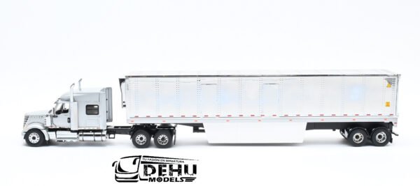 Tráiler a Escala 1/50 International Lonestar Sleeper Cab Con Remolque Refrigerado de 53', 71043 Diecast Masters - Imagen 9