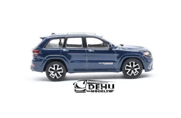 Camioneta a Escala 1/64 Jeep Grand Cherokee Trackhawk 2019 Azul, JV64031A - Imagen 4