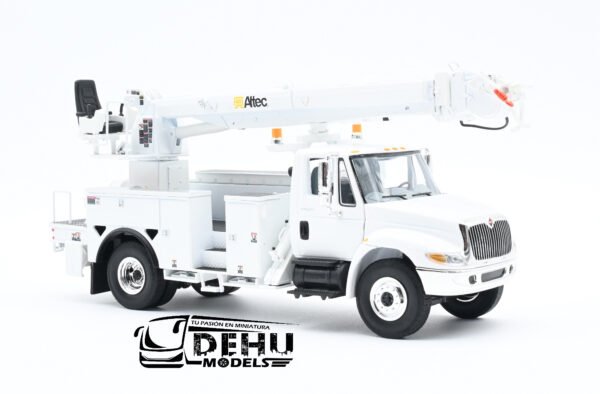 Camión a Escala 1/34 International DuraStar Con Cuerpo Digger Derrick Para Poner Postes 10-4053 First Gear - Imagen 3