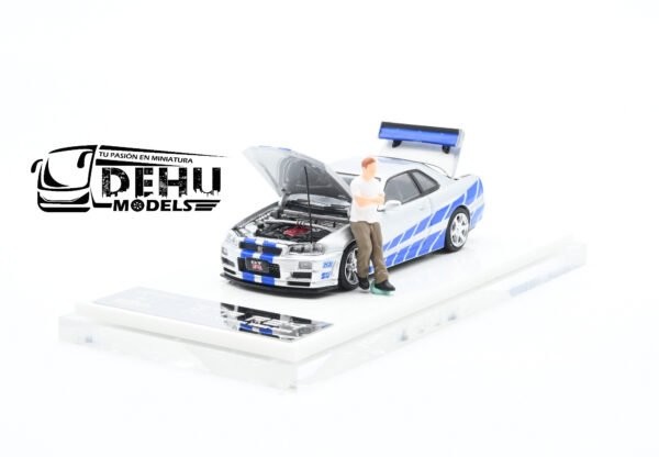 Auto a Escala 1/64 Nissan Skyline GTR R34 Fast & Furious Con Figura, CA646305-1 Cool Art - Imagen 8