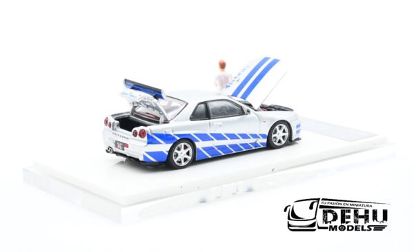 Auto a Escala 1/64 Nissan Skyline GTR R34 Fast & Furious Con Figura, CA646305-1 Cool Art - Imagen 6