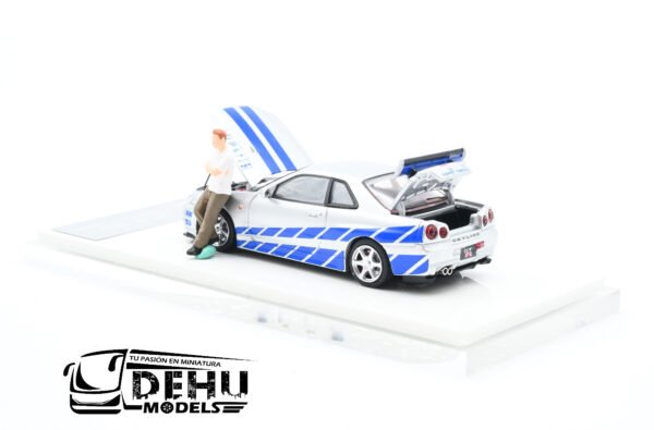 Auto a Escala 1/64 Nissan Skyline GTR R34 Fast & Furious Con Figura, CA646305-1 Cool Art - Imagen 7