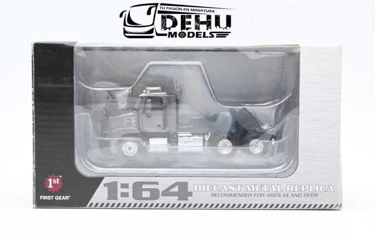 60-0621 Mack Anthem Day Cab Solo Tracto Gris (1)