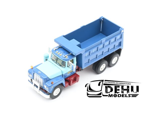 Camión a Escala 1/64 Mack R Model Dump Truck Volteo de dos ejes SID KAMP, 60-1161 DCP By First Gear - Imagen 11
