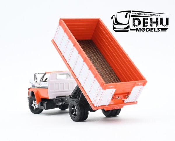 Camión a Escala 1/64 Chevrolet Chevy C65 Con Caja de Granos de Volteo de un eje, 60-1200 DCP By First Gear - Imagen 7