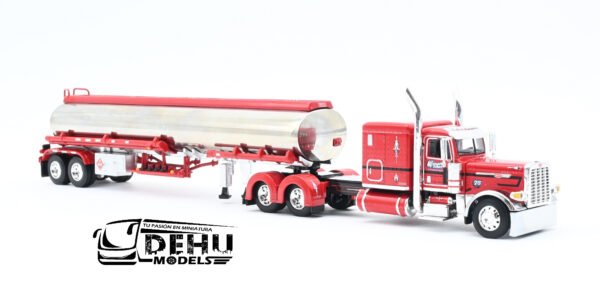 Tráiler a Escala 1/64 Peterbilt 389 Con Remolque Tanque Heil de Combustible Wayne Transports, 69-2000 DCP By First Gear