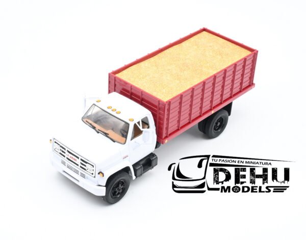 Camión a Escala 1/34 General Motors Company GMC 6500 Con Remolque de Granos Blanco - Rojo, 10-4255 First Gear - Imagen 11
