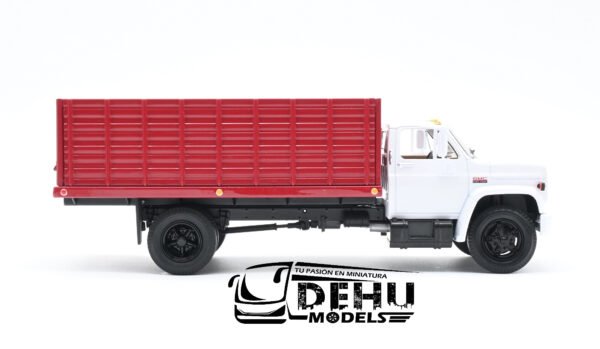 Camión a Escala 1/34 General Motors Company GMC 6500 Con Remolque de Granos Blanco - Rojo, 10-4255 First Gear - Imagen 4