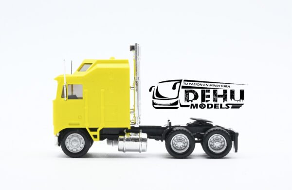 Tráiler a Escala 1/87 Kenworth K100 Solo Tracto Amarillo, 25257 Promotex - Imagen 7