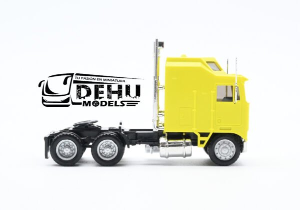 Tráiler a Escala 1/87 Kenworth K100 Solo Tracto Amarillo, 25257 Promotex - Imagen 4