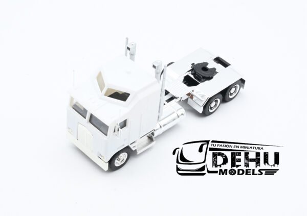 Tráiler a Escala 1/87 Kenworth K100 Solo Tracto De Chasis Largo XXL Blanco - Cromo, 35259 Promotex - Imagen 9