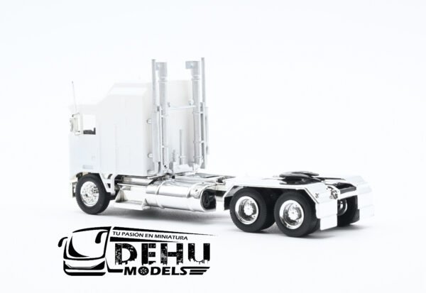Tráiler a Escala 1/87 Kenworth K100 Solo Tracto De Chasis Largo XXL Blanco - Cromo, 35259 Promotex - Imagen 6