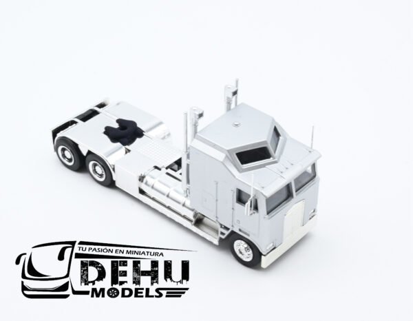Tráiler a Escala 1/87 Kenworth K100 Solo Tracto De Chasis Largo XXL Gris - Cromo, 35264 Promotex - Imagen 2