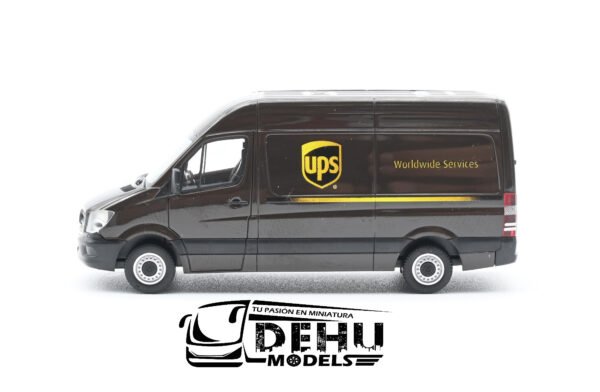 Camioneta a Escala 1/87 Mercedes Benz Sprinter 13 HD UPS Café, 4013150093408 Herpa - Imagen 7