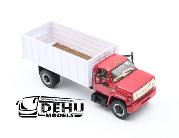 Camión a Escala 1/64 Chevrolet Chevy C65 Con Caja de Granos de Volteo de un eje Rojo - Blanco, 60-0913 DCP By First Gear - Imagen 2