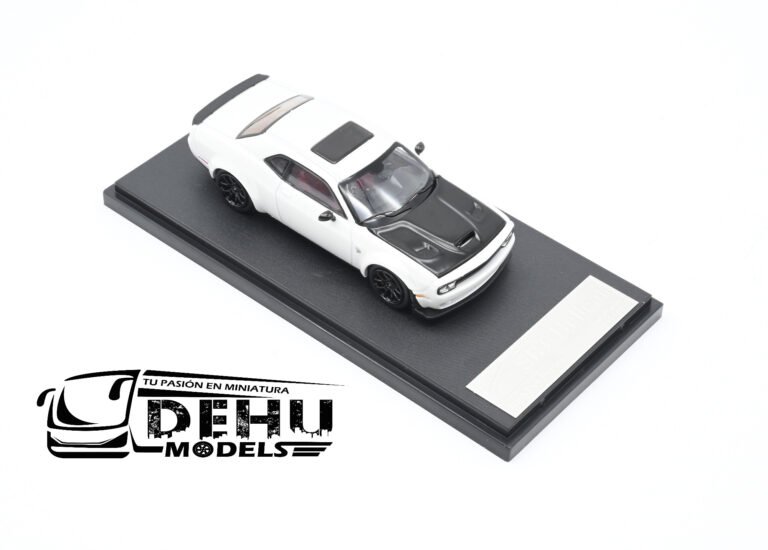 STHDCBN Dodge Challenger SRT Hellcat Blanco - Cofre Negro (11)