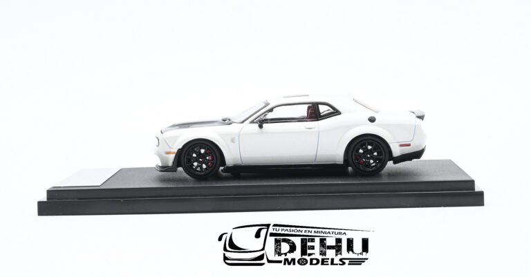 STHDCBN Dodge Challenger SRT Hellcat Blanco - Cofre Negro (6)