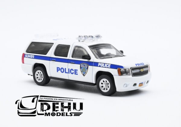 Camioneta a Escala 1/64 Chevrolet Suburban NY NJ Port Authority Police Blanco - Azul, CBP-037 596 Model - Imagen 3