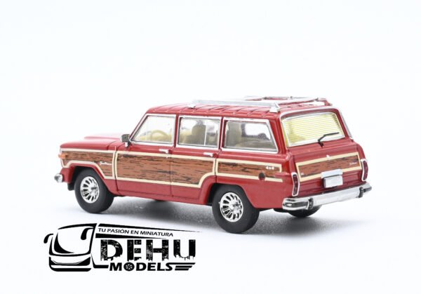 Camioneta a Escala 1/64 Jeep Wagoneer Breaking Bad Skyler White Rojo - Café, CBP-042 596 Model - Imagen 6