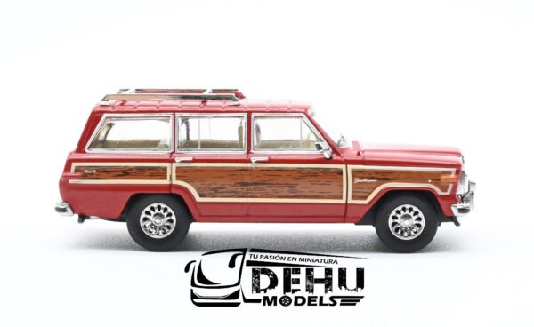 Camioneta a Escala 1/64 Jeep Wagoneer Breaking Bad Skyler White Rojo - Café, CBP-042 596 Model - Imagen 4