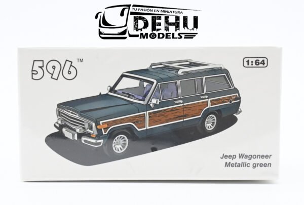 Camioneta a Escala 1/64 Jeep Wagoneer Verde Metálico - Café, CBP-044 596 Model - Imagen 10