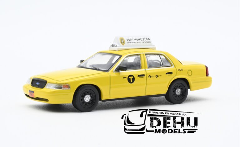 CBP-048 Ford Crown Victoria New York City Taxi Amarillo (1)
