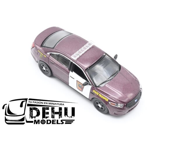 Auto a Escala 1/64 Ford Police Interceptor Sedan Minnesota State Patrol Marrón - Blanco, CBP-049 596 Model - Imagen 2