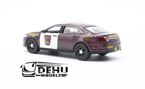 Auto a Escala 1/64 Ford Police Interceptor Sedan Minnesota State Patrol Marrón - Blanco, CBP-049 596 Model - Imagen 6