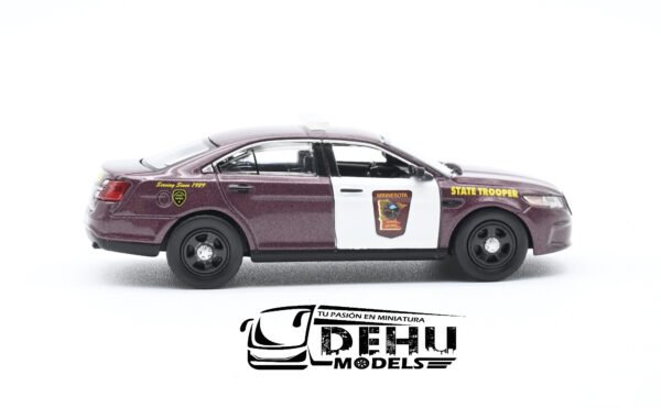 Auto a Escala 1/64 Ford Police Interceptor Sedan Minnesota State Patrol Marrón - Blanco, CBP-049 596 Model - Imagen 4