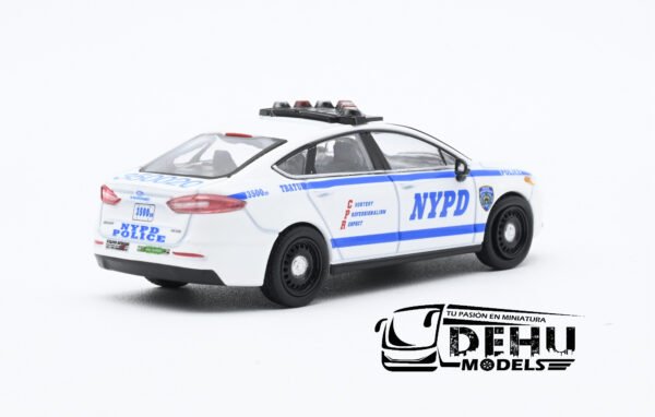 Auto a Escala 1/64 Ford Fusion Responder New York City, New York Police NYPD Blanco - Azul, CBP-050 596 Model - Imagen 5