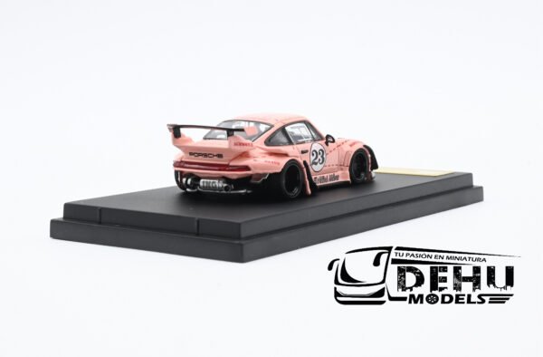 Auto a Escala 1/64 Porsche 993 RWB Rauh-Welt Begriff Aleron Corto Pink Pig Rosa - Rojo, STRPS933ABBP Star Model - Imagen 5