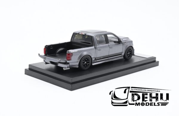 Camioneta a Escala 1/64 Ford F-150 Shelby Gris - Negro, FF150SGNFM Funny Model - Imagen 7