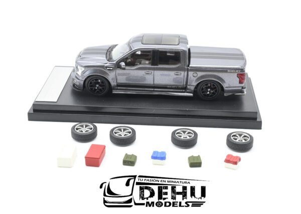 Camioneta a Escala 1/64 Ford F-150 Shelby Gris - Negro, FF150SGNFM Funny Model - Imagen 8