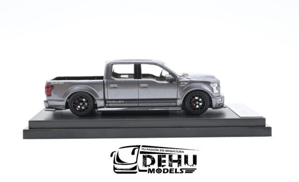Camioneta a Escala 1/64 Ford F-150 Shelby Gris - Negro, FF150SGNFM Funny Model - Imagen 4