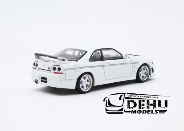 Auto a Escala 1/64 Nissan GTR NISMO 400R Blanco, PR64-0052 Pop Race - Imagen 5