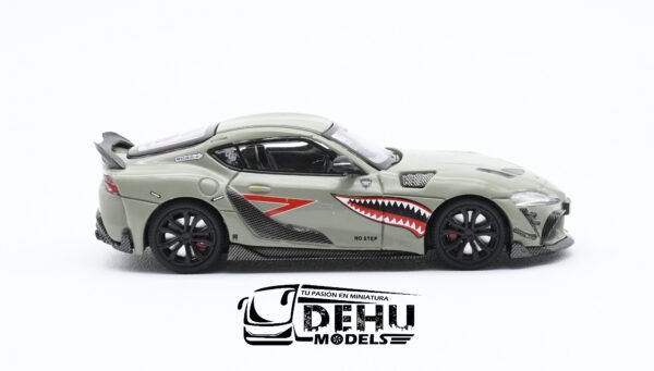 Auto a Escala 1/64 Toyota Supra Darwing Pro 66G NWB Verde, PR64-0076 Pop Race - Imagen 4