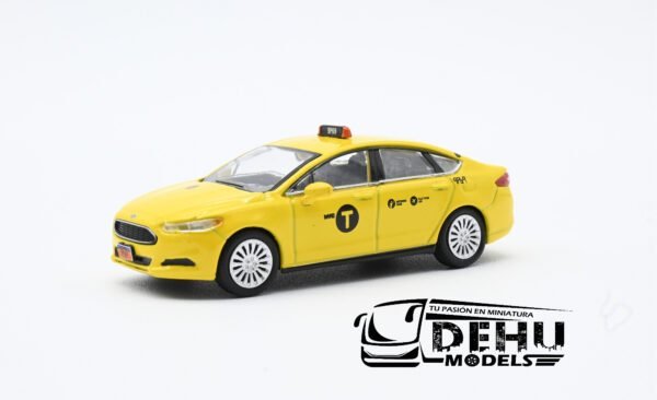 Auto a Escala 1/64 Ford Fusion New York City Taxy Amarillo, CBP-055 596 Model - Imagen 8