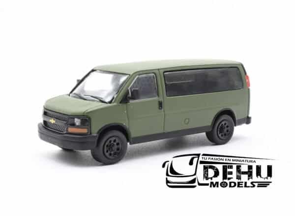 Camionta a Escala 1/64 Chevrolet Express Verde Mate - Negro, CBP-057 596 Model - Imagen 8