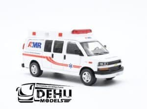 Camioneta a Escala 1/64 Chevrolet Express American Medical Response Blanco - Rojo - Azul, CBP-058 596 Model