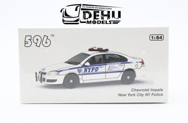Auto a Escala 1/64 Chevrolet Impala New York City NY Police Blanco - Azul, CBP-059 596 Model - Imagen 11