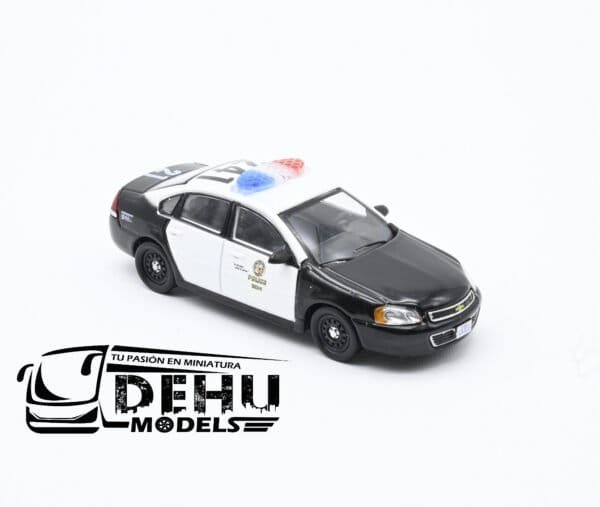 Auto a Escala 1/64 Chevrolet Impala Los Angeles, California Police Negro - Blanco, CBP-060 596 Model - Imagen 2