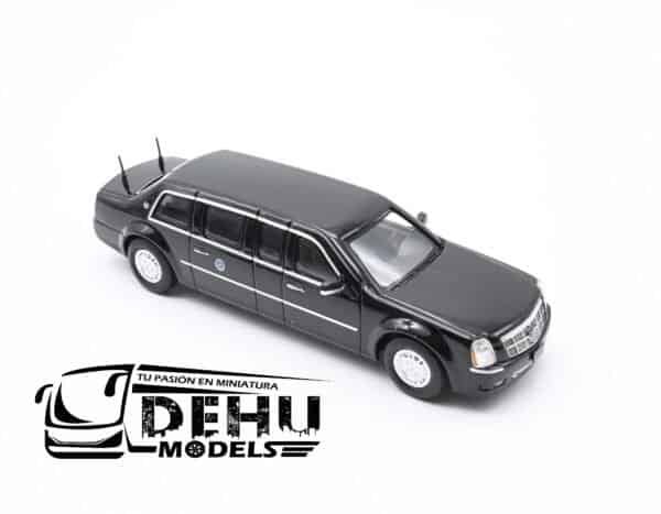 Auto a Escala 1/64 Cadillac Beast "La Bestia" Limusina Presidencial USA 2 Negro, CBP-061 596 Model - Imagen 2