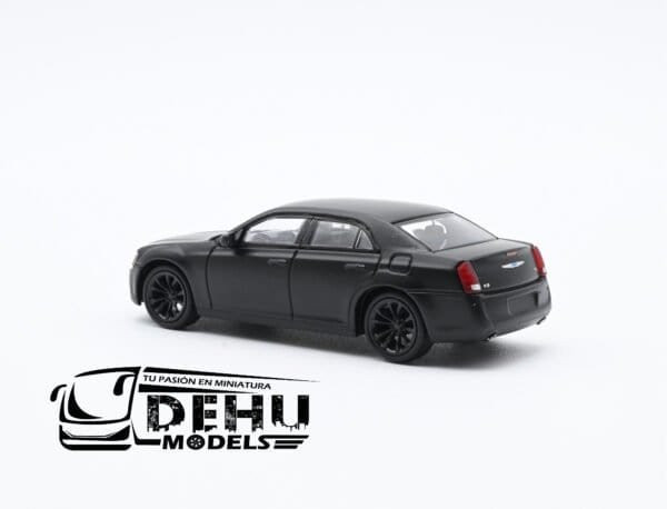 Auto a Escala 1/64 Chrysler 300c Negro Mate, CBP-064 596 Model - Imagen 6