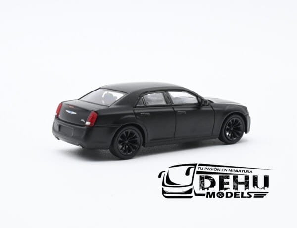 Auto a Escala 1/64 Chrysler 300c Negro Mate, CBP-064 596 Model - Imagen 5