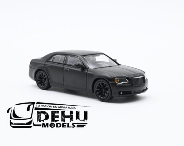 Auto a Escala 1/64 Chrysler 300c Negro Mate, CBP-064 596 Model - Imagen 3